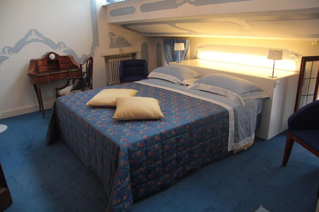 Domus Dotti V Guest House Тревизо Номер фото