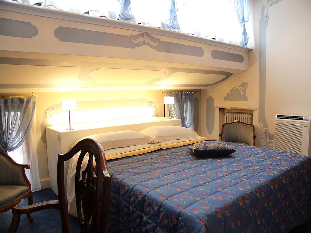 Domus Dotti V Guest House Тревизо Номер фото