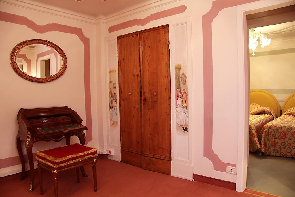 Domus Dotti V Guest House Тревизо Экстерьер фото