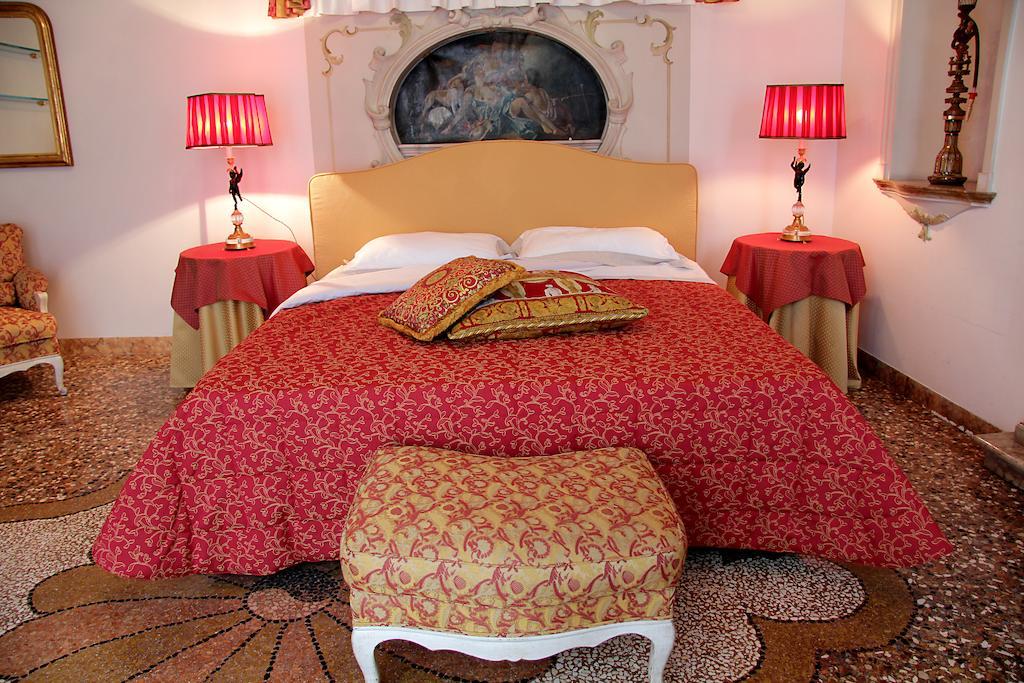 Domus Dotti V Guest House Тревизо Номер фото