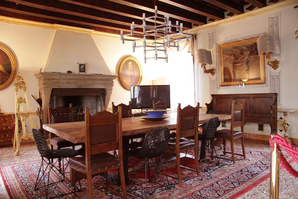 Domus Dotti V Guest House Тревизо Экстерьер фото