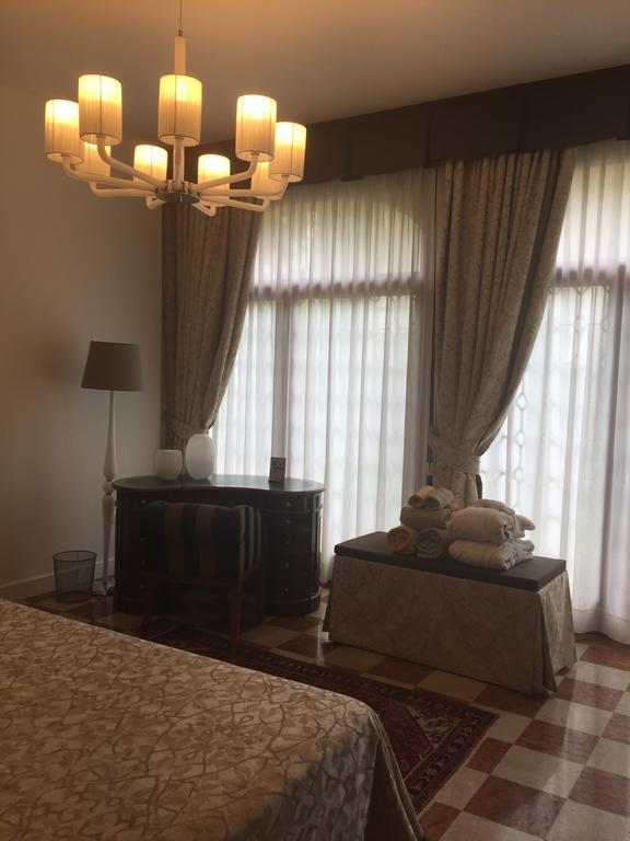 Domus Dotti V Guest House Тревизо Экстерьер фото