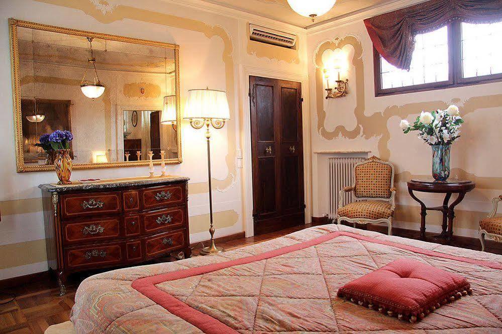 Domus Dotti V Guest House Тревизо Экстерьер фото